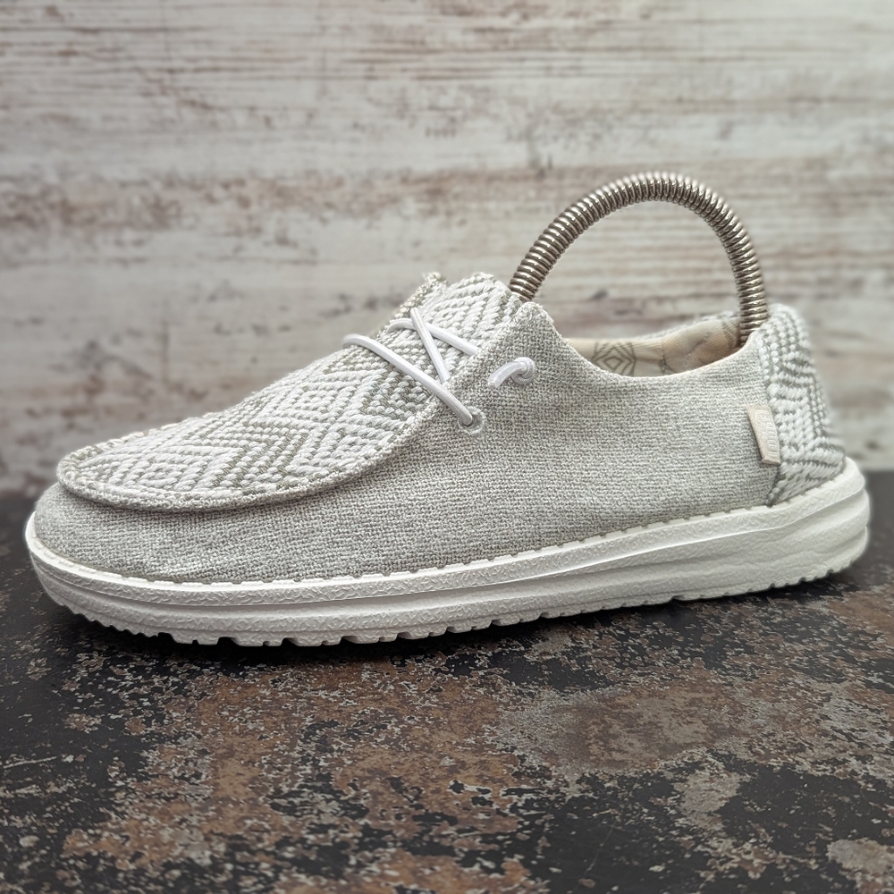 Womens Hey Dude Wendy Ontario Loafers Shoes Sz 6 Used Gray Knit Fabric